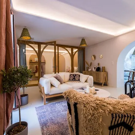 Appartement Renovated With Patio And Garage In City Center *