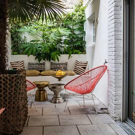 Renovated With Patio And Garage In City Center *